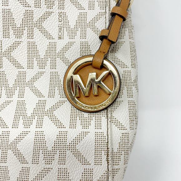 Michael Kors Jet Set Travel Crossbody Bag Vanilla *READ* - Picture 3 of 11